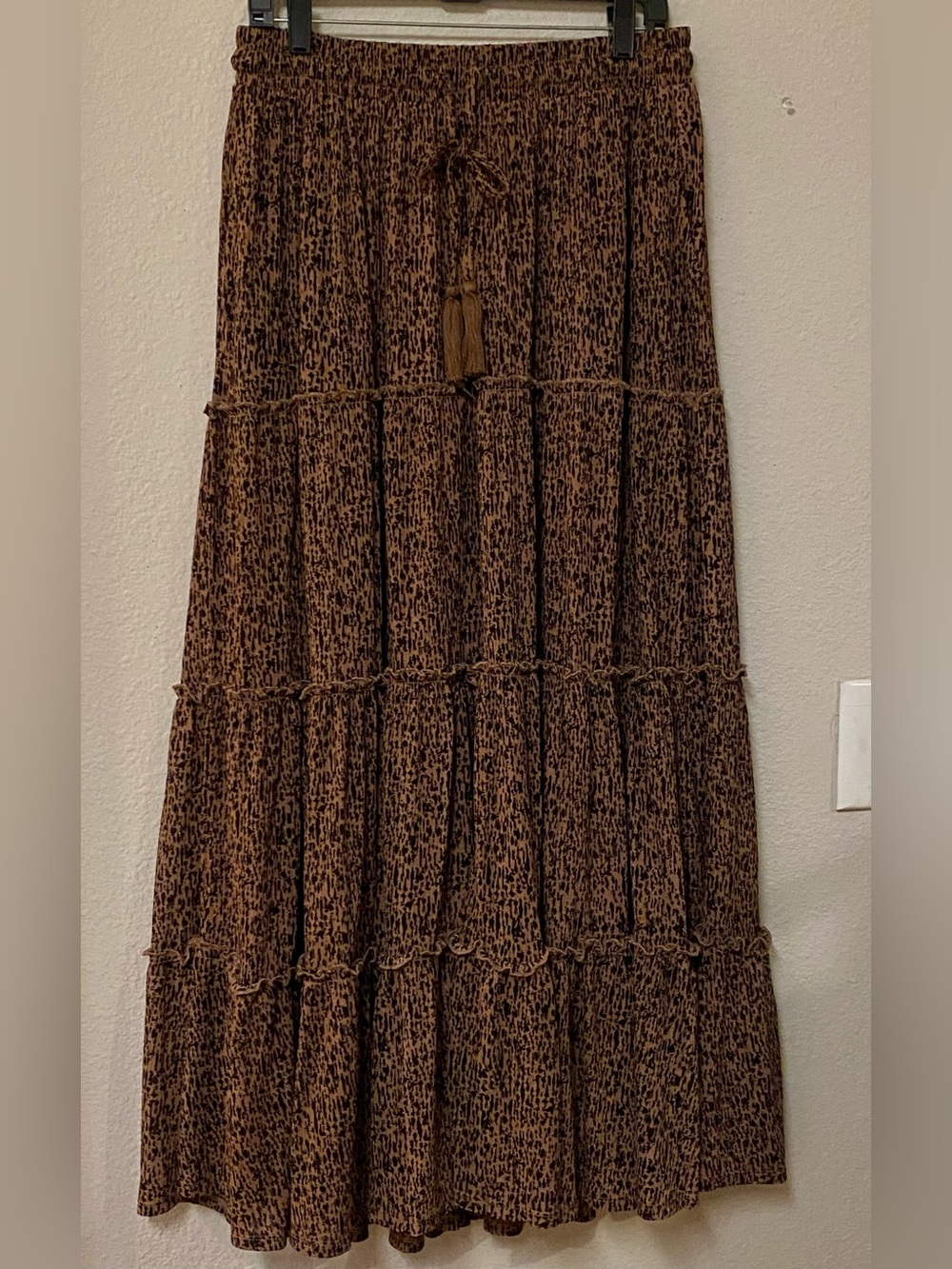Torrid Bohemian Leopard Print Tiered Maxi Skirt Tassel Drawstring - 0X - NWT! - Picture 3 of 10
